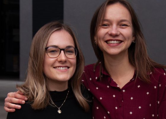 Julia Ritter und Sophia Stanger von "Die Buch"; Fotocredits: Katrin Seifried